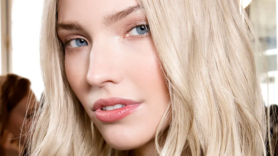 Top Makeup Looks for Stylish Women Daily